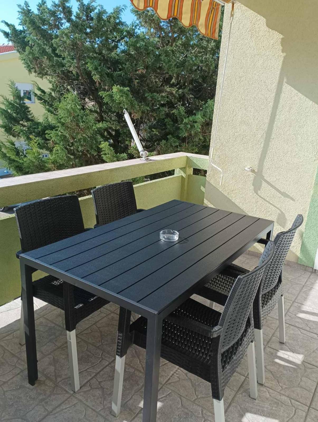 Apartmani Ana Vir Esterno foto
